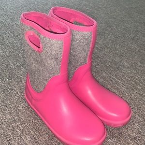 Girls Ugg Rain boots
